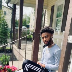 Meet your Posher, Lee